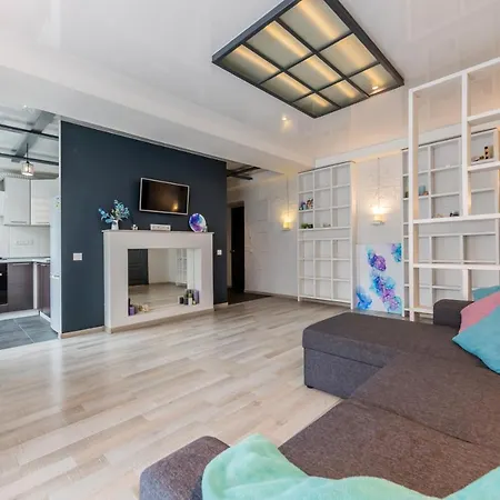 Apartamento We'reinkiev Near Pecherska Metro Station.