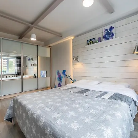 Apartamento We'reinkiev Near Pecherska Metro Station.