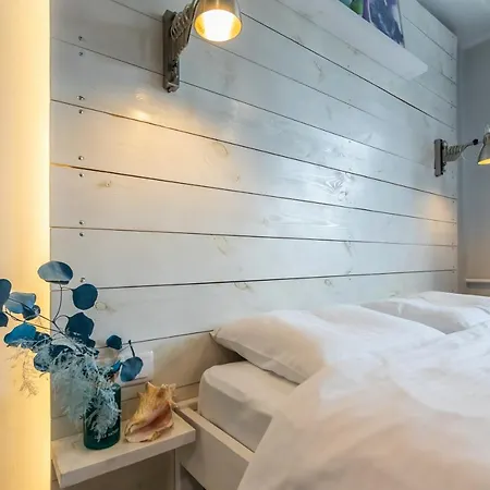 We'reinkiev Near Pecherska Metro Station. Apartamento *